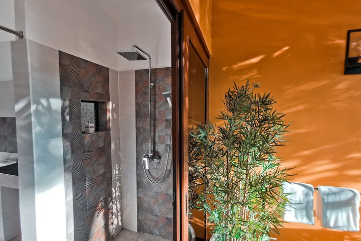 Room 19 of 45