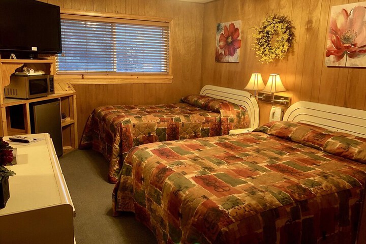 Room 17 of 39