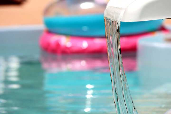 Pool 14 of 38