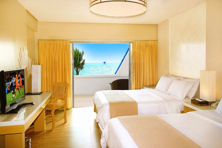 Room 16 of 32