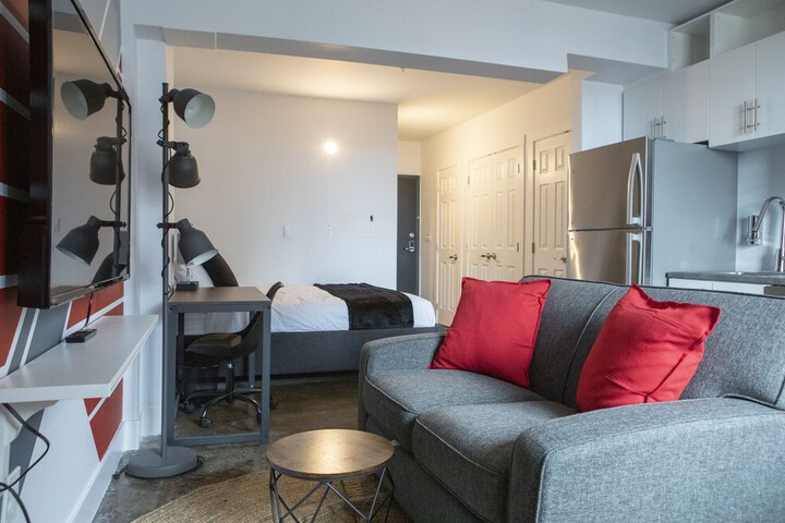 Room 15 of 51