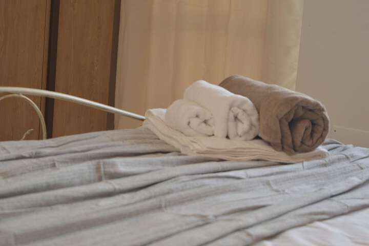 Room 5 of 96