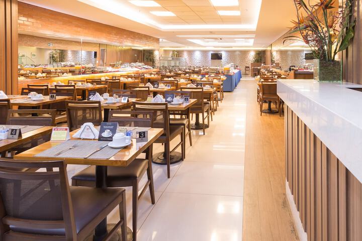 Dining Photos