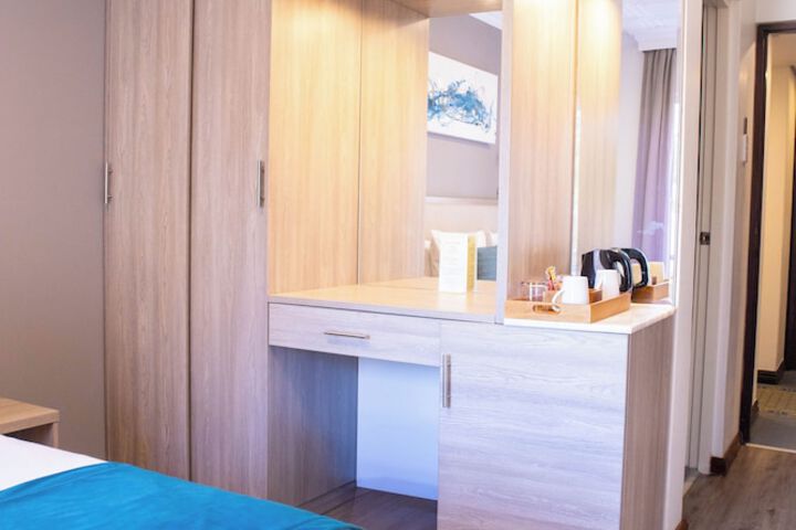 Room 3 of 21