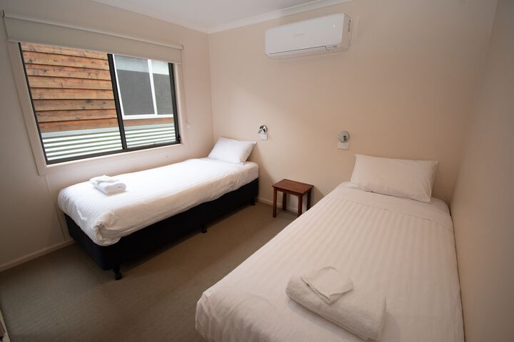 Room 22 of 224