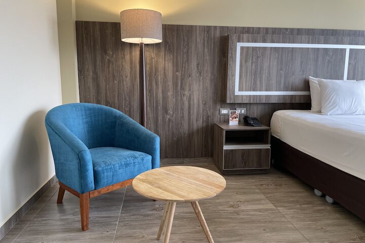 Room 5 of 46