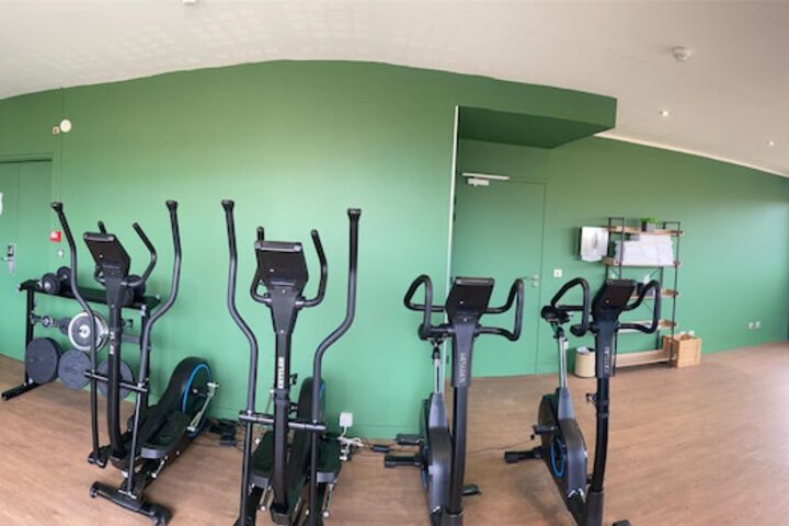 Health and Fitness 28 of 76