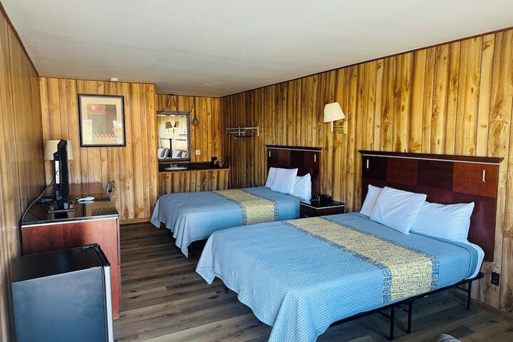 Room 4 of 20