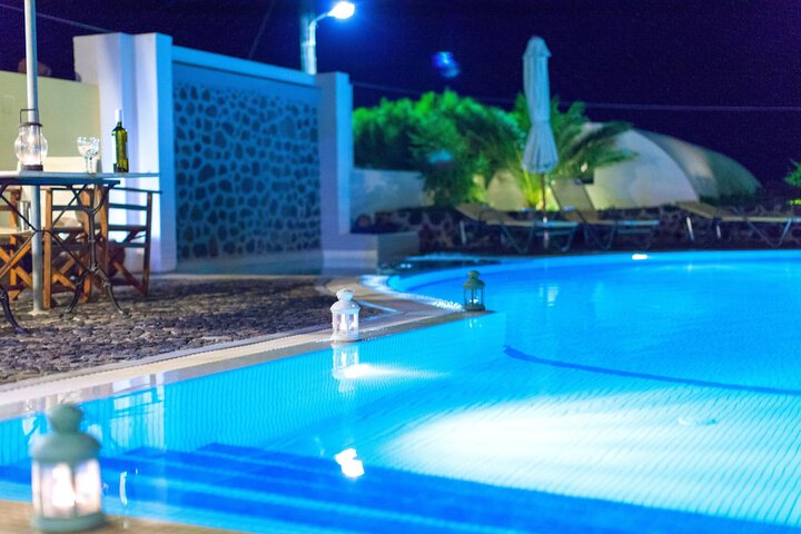 Pool 55 of 108
