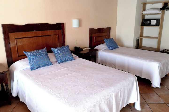Room 9 of 59