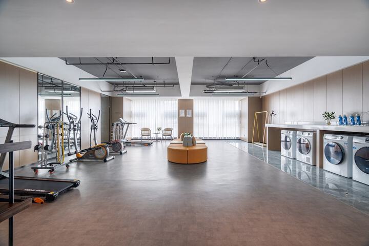 Health and Fitness 18 of 33