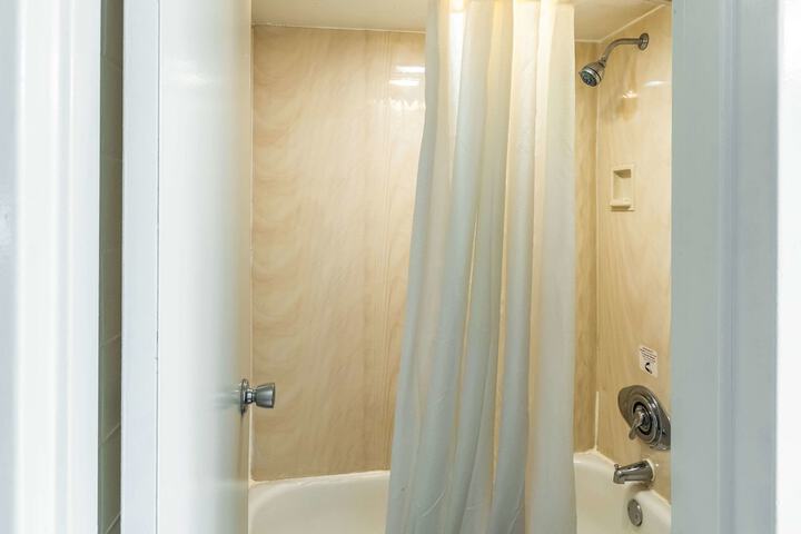 2 Double Room (1 of 13)