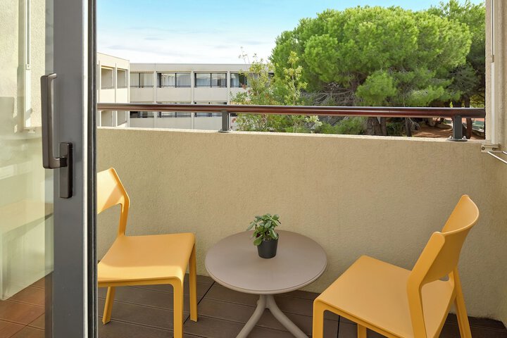 Terrace/Patio 31 of 90