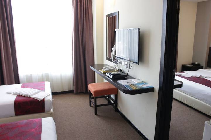 Room 8 of 54
