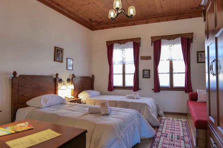 Room 40 of 62