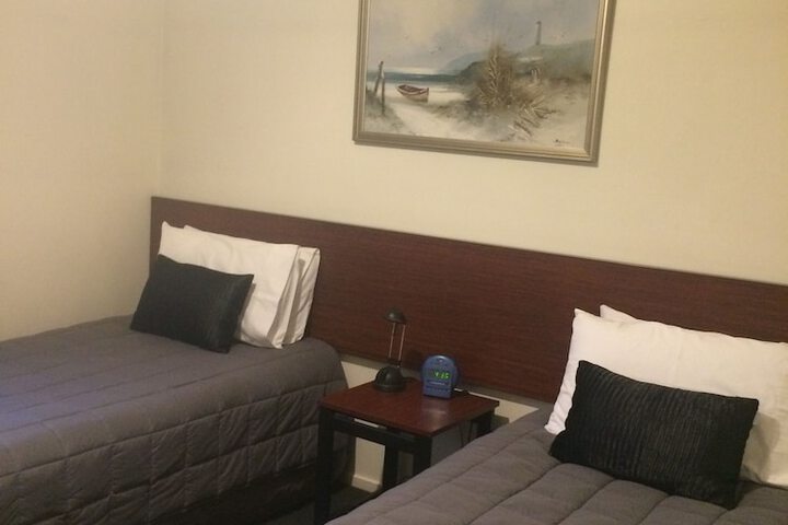 Room 12 of 51