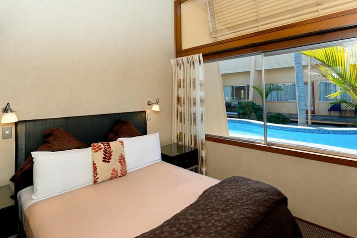 Room 10 of 45