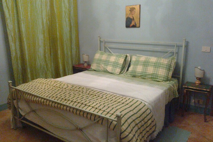 Room 66 of 89