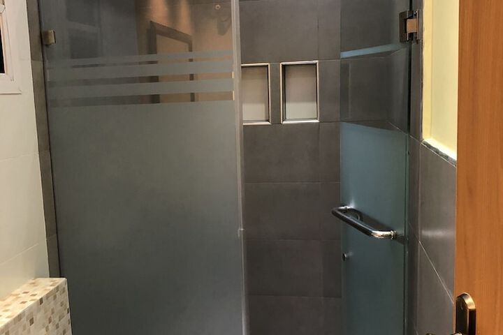 Room 222 of 288