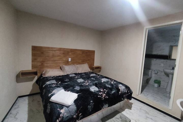 Room 2 of 47