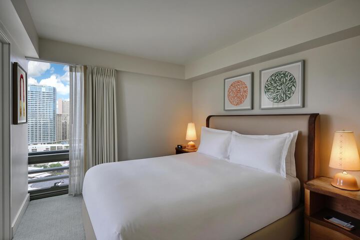 Room 47 of 138