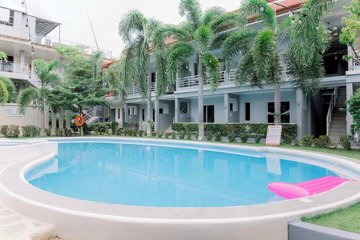 Hotel 62 of 64
