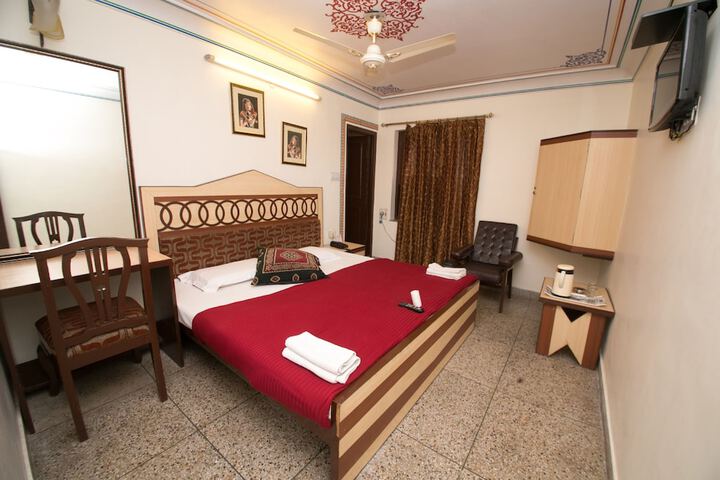 Room 36 of 113