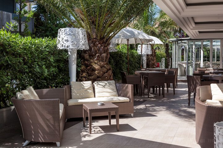Terrace/Patio 100 of 111