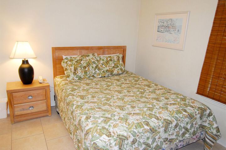 Room 6 of 47