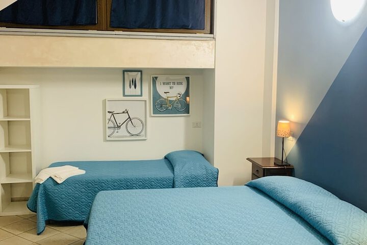 Room 18 of 40