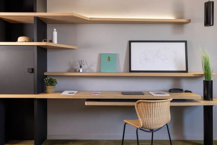 Room 3 of 33