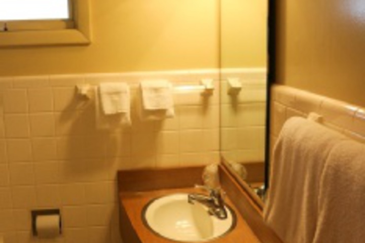 Room 153 of 156