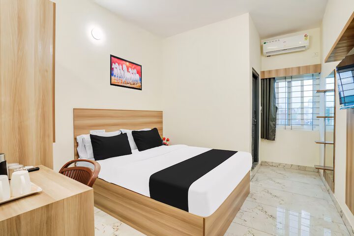 Room 3 of 15