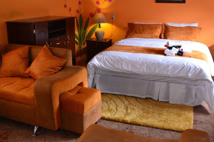 Room 25 of 173
