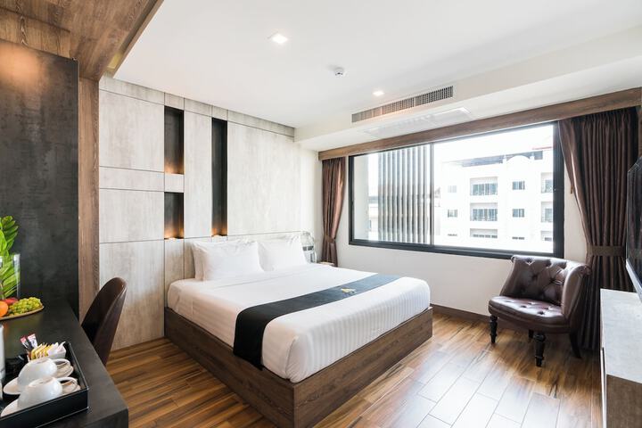 Room 48 of 116