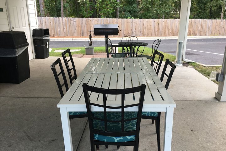BBQ/picnic area