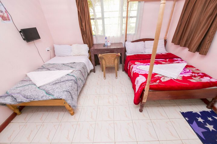Room 6 of 31