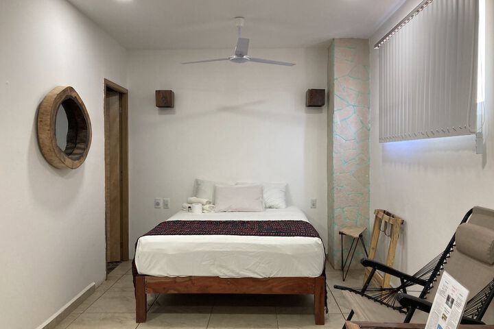 Room 73 of 231
