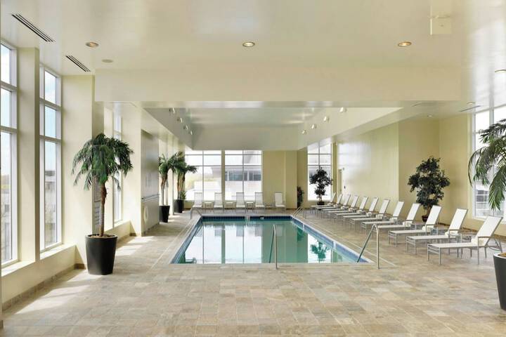 Hotel with Pool