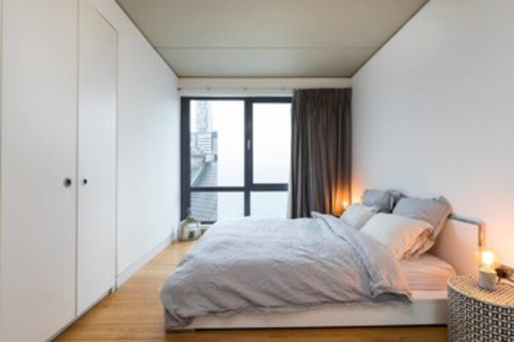 Room 8 of 20