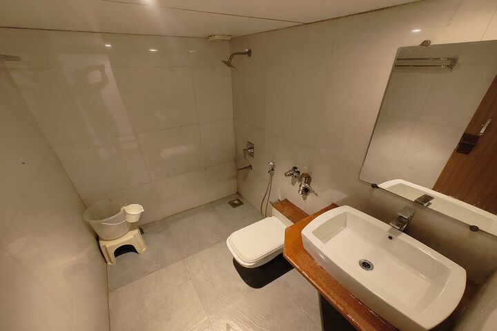 Room 20 of 26