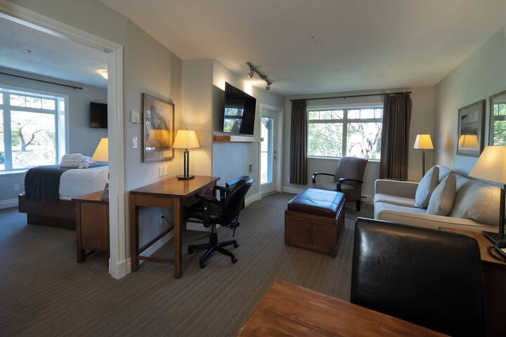 Room 12 of 52