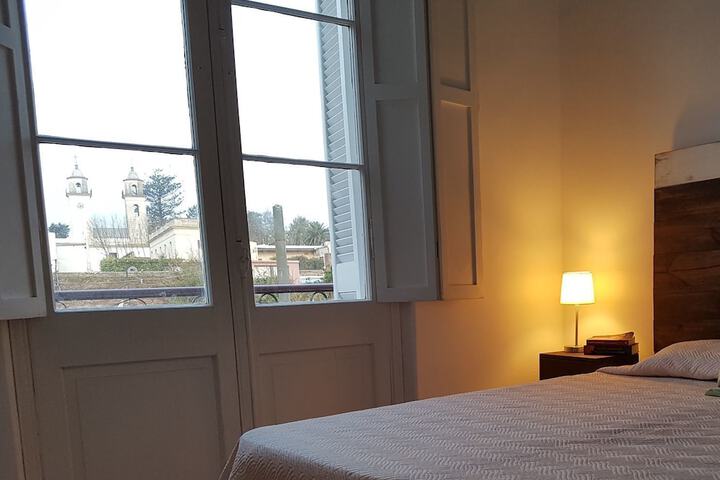 Room 10 of 51