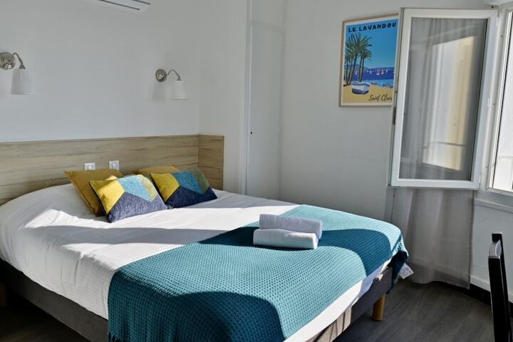 Room 3 of 57