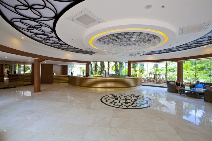 Hotel Interior 3 of 32