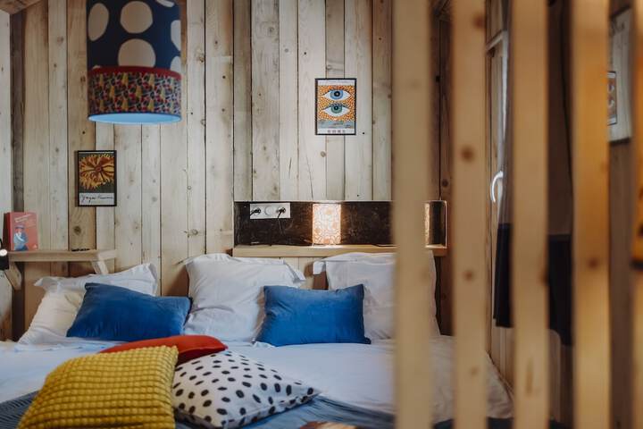 Hotel Interior 175 of 495