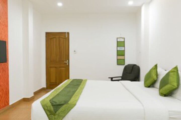 Room 36 of 44