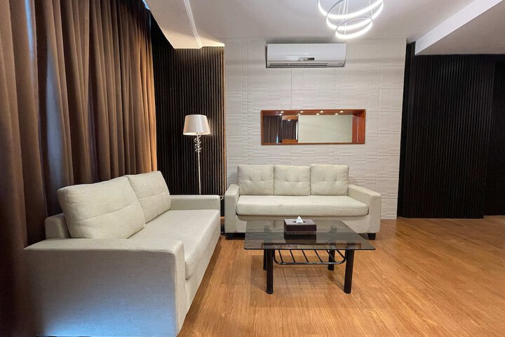 Room 15 of 90