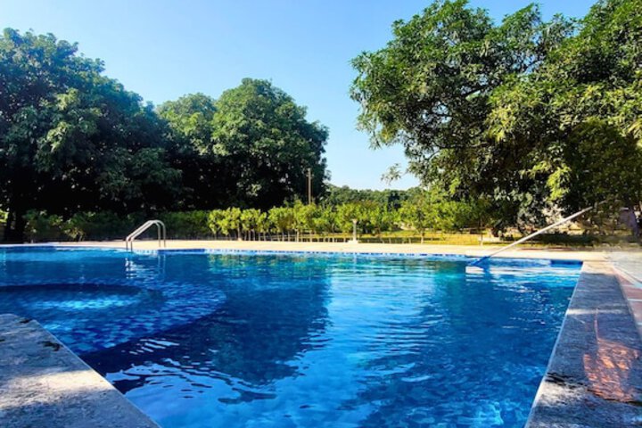 Pool 30 of 63