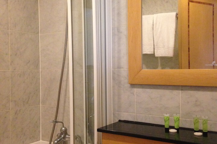 Bath Photo